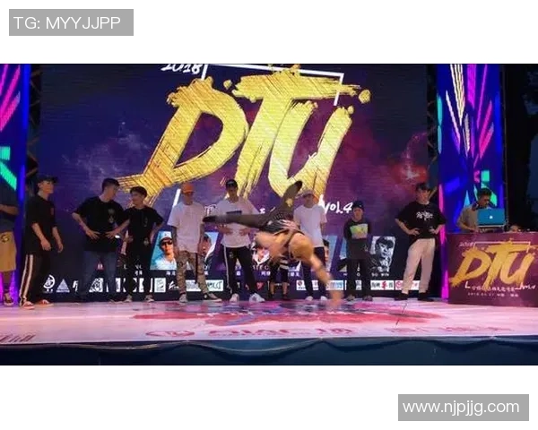 北京街舞队的灵活性探秘：舞动城市节奏与青春活力的完美结合